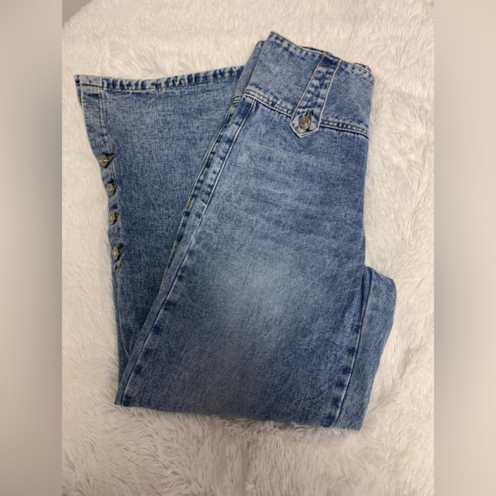 Womens Jeans wide legs faded. wash hippie 70’s vibe grunge funky womens sz 30”